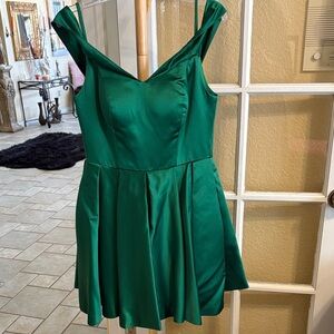 Emerald Satin Mini Dress with V-Neck
